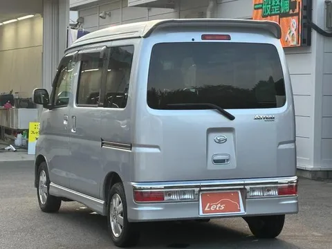 Daihatsu Atrai Wagon