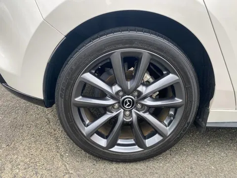 Mazda MAZDA3 Fastback