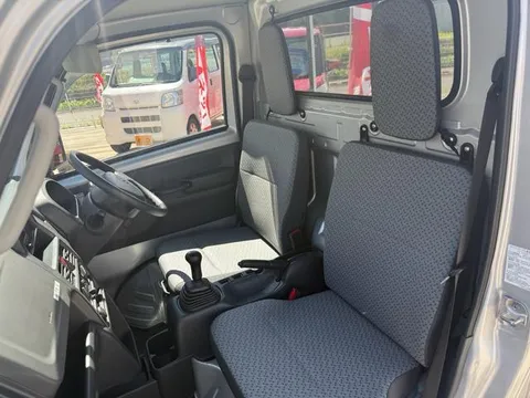 Suzuki Carry Track