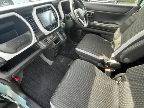 Mazda Flair Crossover