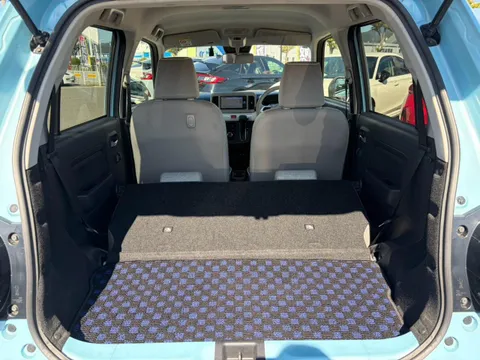 Daihatsu Mira Tocot