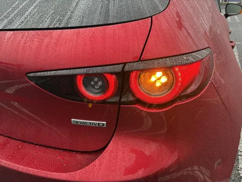 Mazda MAZDA3 Fastback