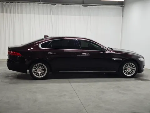 Jaguar XFL