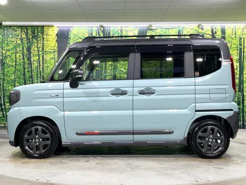 Suzuki Spacia Gear