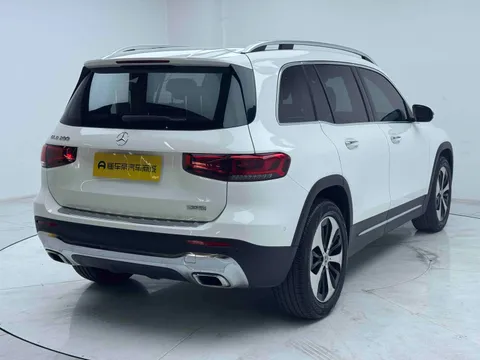 Mercedes-Benz Mercedes-Benz GLB