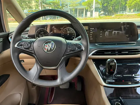 Buick GL8