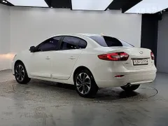 Renault SM3