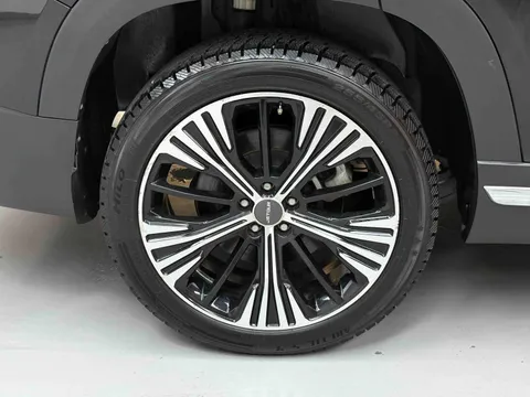 Jetour X90