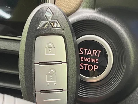 Mitsubishi eK X