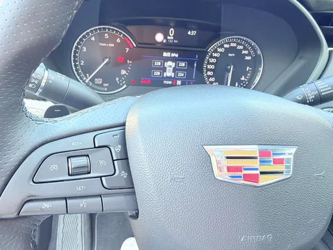 Cadillac XT4
