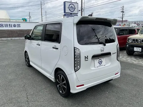 Honda N-WGN Custom