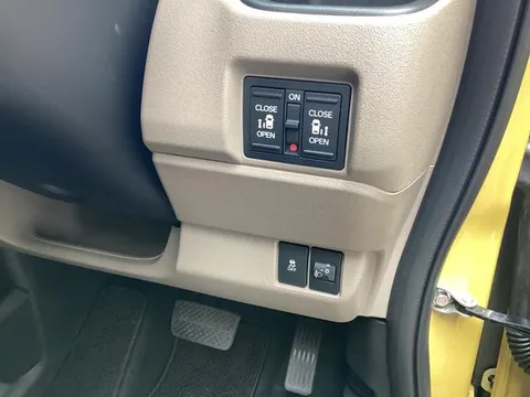 Honda N-BOX Joy