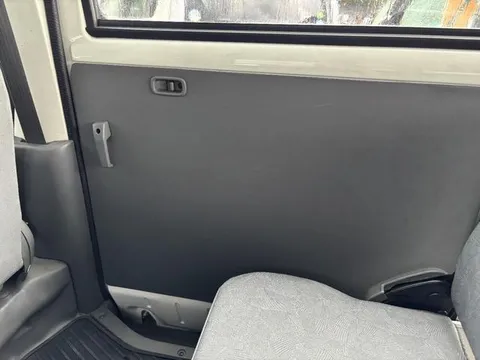Mitsubishi Minicab Van