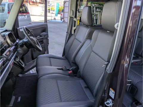 Suzuki Spacia Custom