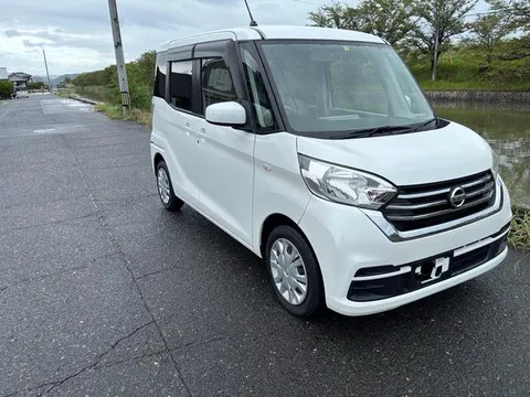 Nissan Dayz Roox
