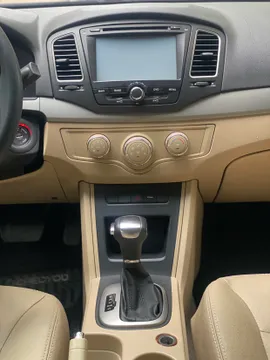 Roewe 350