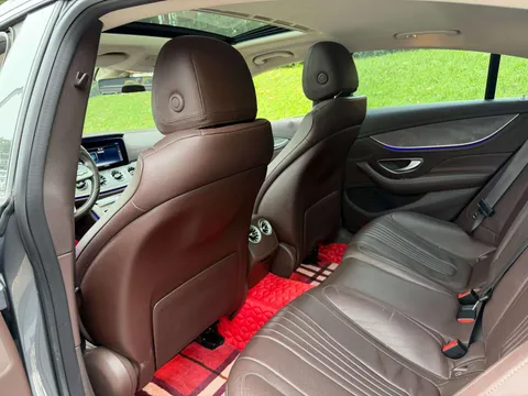 Mercedes-Benz CLS-Class