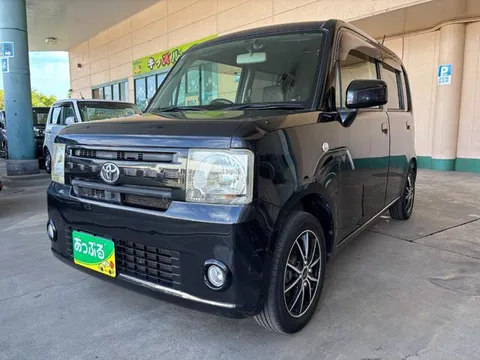 Toyota Pixis Space