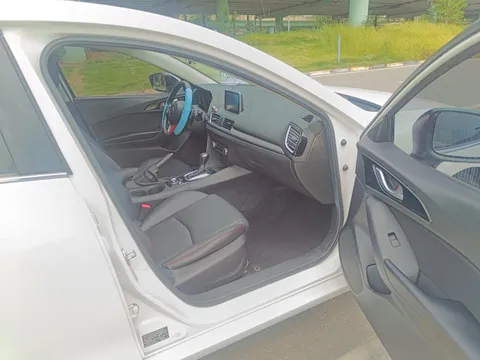 Mazda Mazda 3