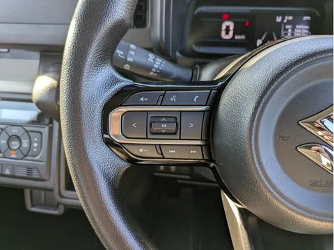 Suzuki Spacia