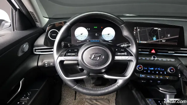 Hyundai Elantra (Avante)
