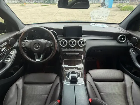 Mercedes-Benz Mercedes-Benz GLC