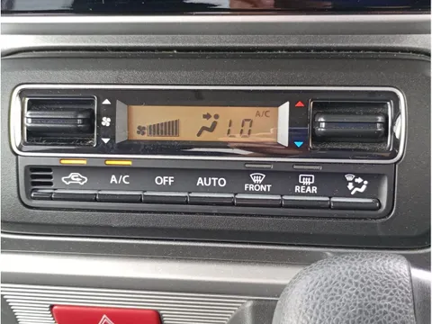 Suzuki Spacia Gear