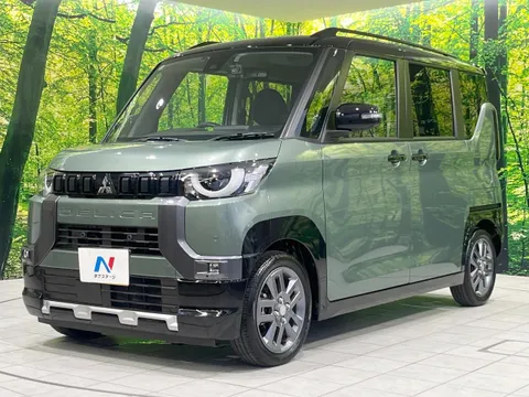 Mitsubishi Delica Mini