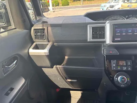 Toyota Pixis Mega
