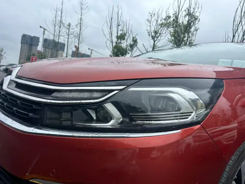Citroen C4L