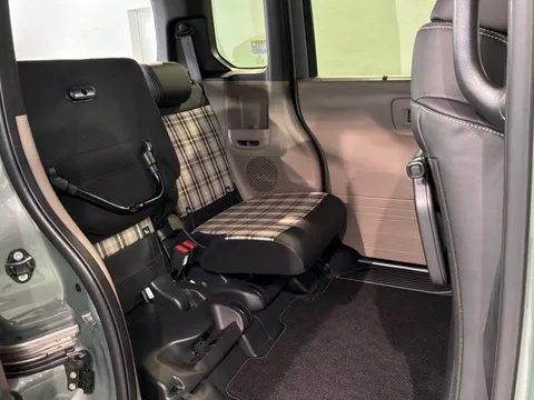 Honda N-BOX Joy