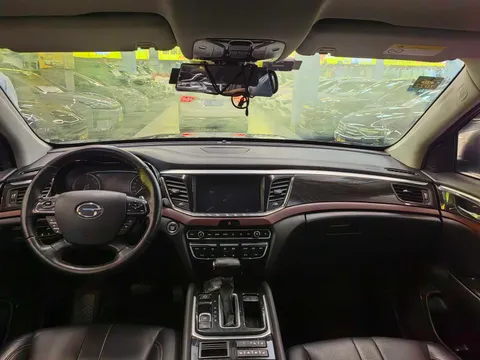 Gac GS8