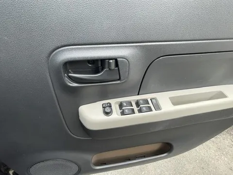Daihatsu Mira Tocot