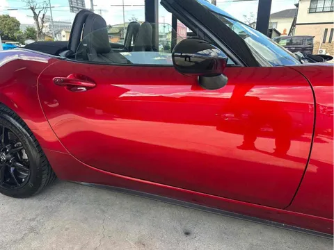 Mazda MX-5 (Roadster)