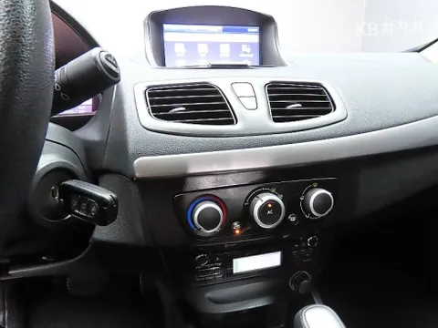 Renault SM3