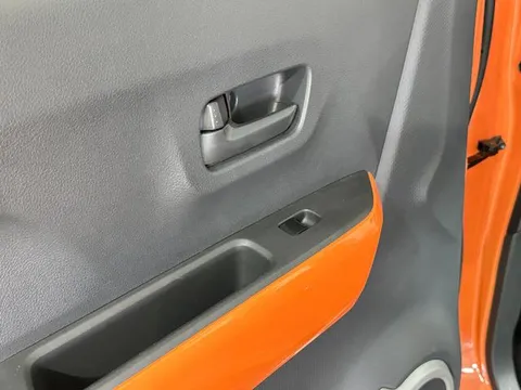 Mazda Flair Crossover