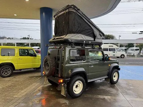 Suzuki Jimny Sierra