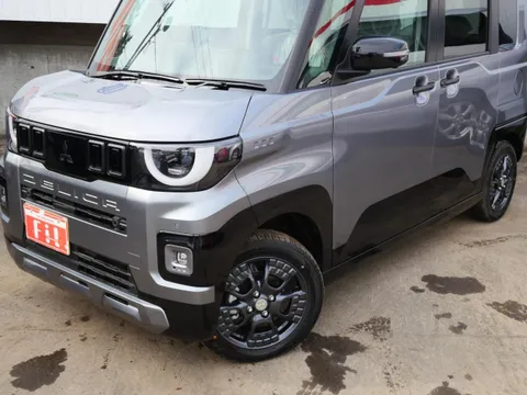 Mitsubishi Delica Mini
