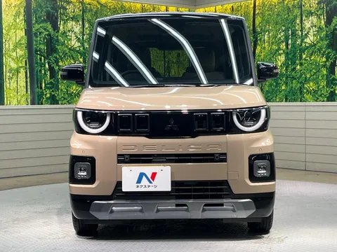 Mitsubishi Delica Mini