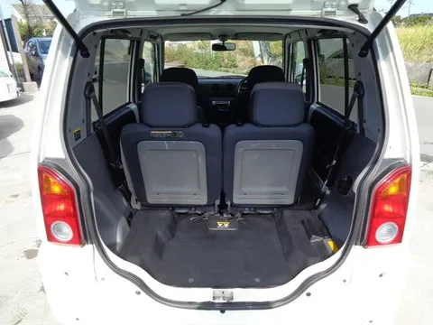 Daihatsu Naked