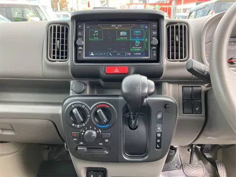Nissan Clipper