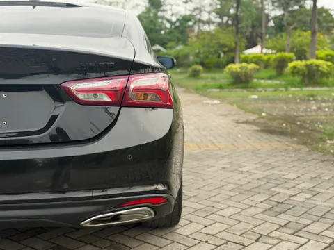 Chevrolet Malibu XL
