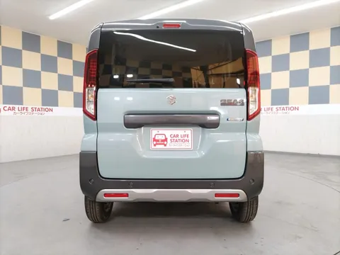 Suzuki Spacia Gear