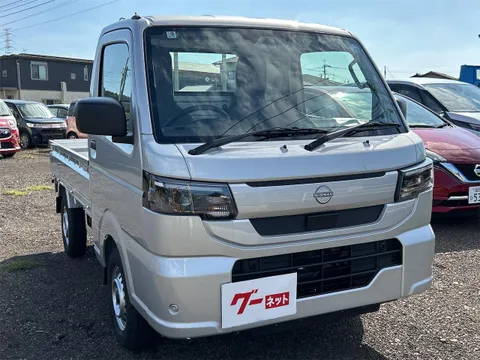 Nissan Clipper Truck