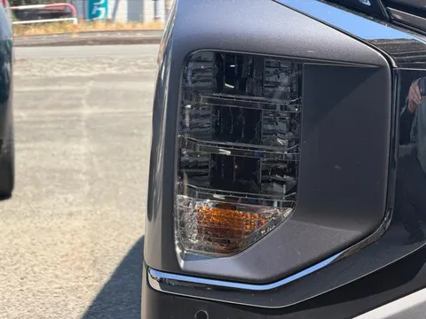 Mitsubishi eK X