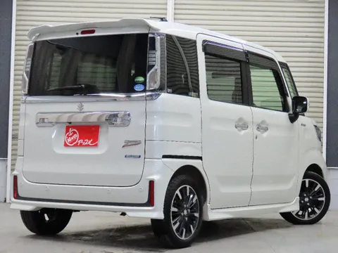 Suzuki Spacia Custom