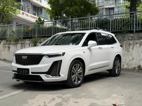 Cadillac XT6