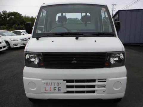 Mitsubishi Minicab Truck