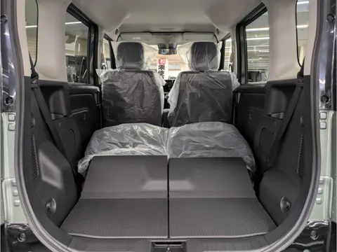 Mitsubishi Delica Mini