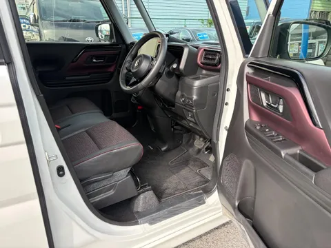 Suzuki Spacia Custom